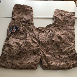 Frog FR Combat Ensemble Trouser Desert MarPat Medium Regular Button Fly NWT